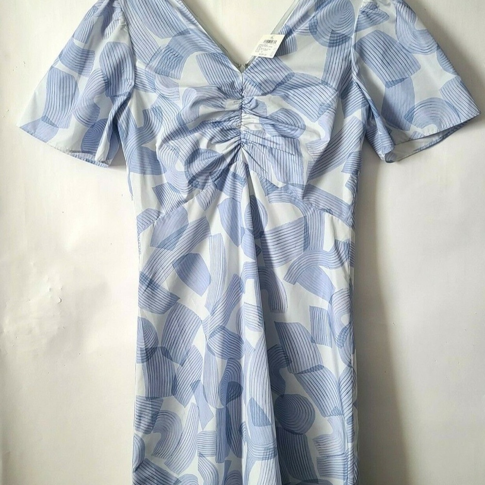 Printed Ruched Front Dress - New With Tags - NEVER WORN - White/Blue Multi - Picture 6 of 9